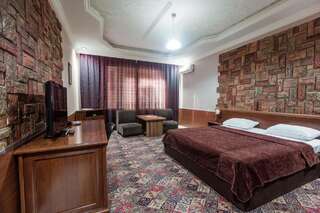 Отель Отель Неаполь Баку Стандартный двухместный номер с 1 кроватью-2