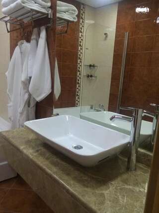 Отель Отель Неаполь Баку Люкс-5