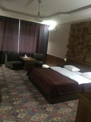 Отель Отель Неаполь Баку Двухместный номер с 1 кроватью-5