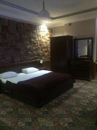 Отель Отель Неаполь Баку Двухместный номер с 1 кроватью-6